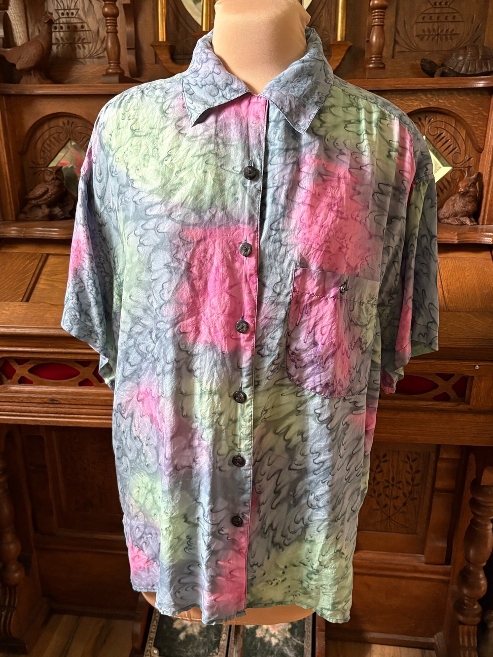 Vintage Retro 100% Silk Pastel Watercolor Button-Up Shirt